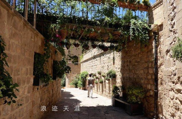 比尔盖茨豪掷千金，为女儿送了什么样的毕业礼物？游戏画面