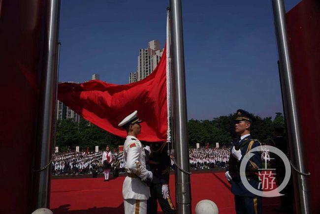 卡儿酷重卡启停锂电:助力卡友安心前行