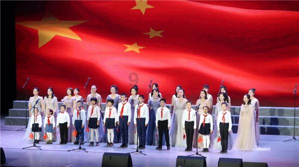 2024年黑龙江省首趟哈尔滨—齐齐哈尔烤肉专列启动运行