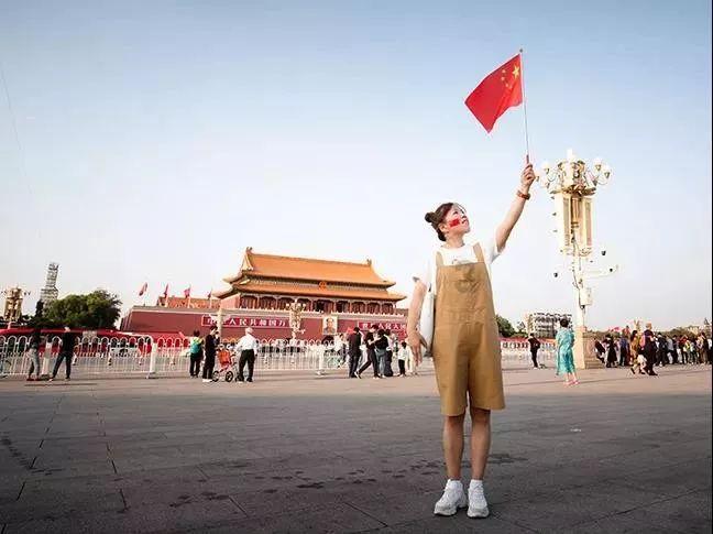 时尚女装设计师