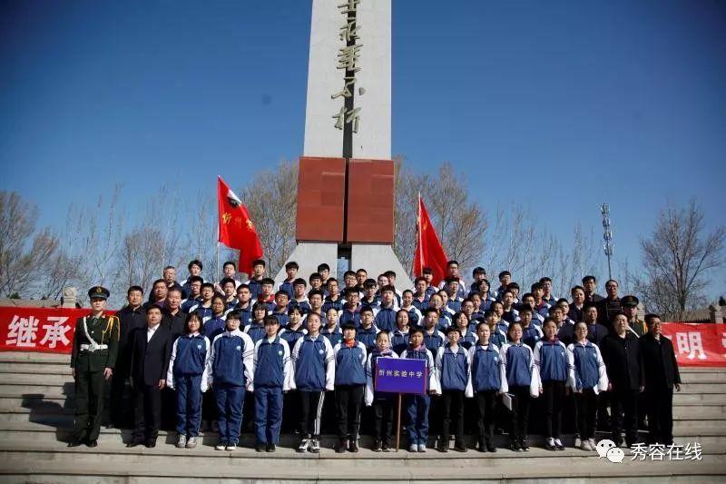 李若彤57岁赶大集,7元烧饼换55元花袄,接地气获赞