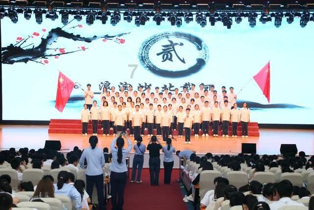 为什么各年代都是男多女少？