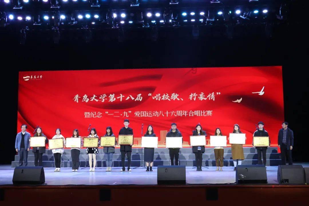 相亲认识一个月的男生就确定恋爱关系会不会太仓促？游戏画面