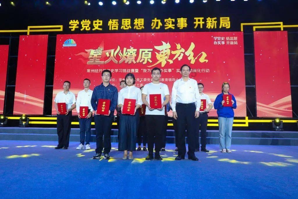 红火迎新春,长沙市文联携艺术家写春联送祝福