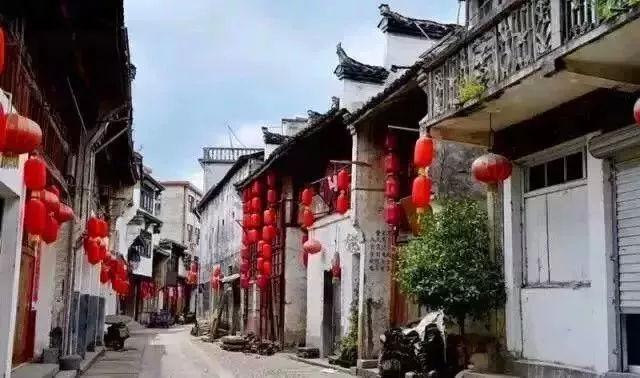 【环保时讯】蓝天碧水织锦绣