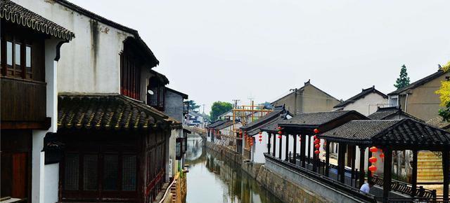 逃出上锁的现代房间7