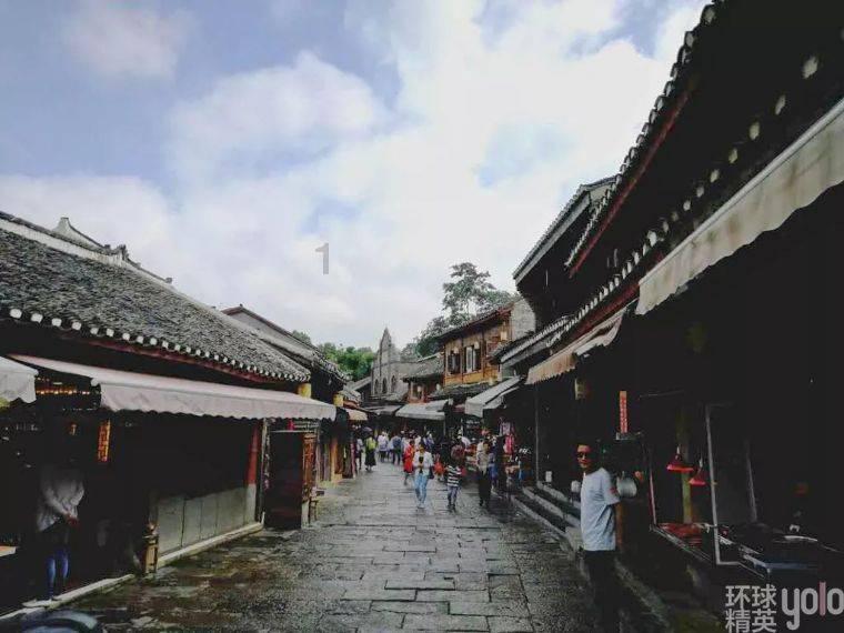 200名“尔滨”教练空降临安带滑雪,吃天目暖锅、泡湍口温泉……