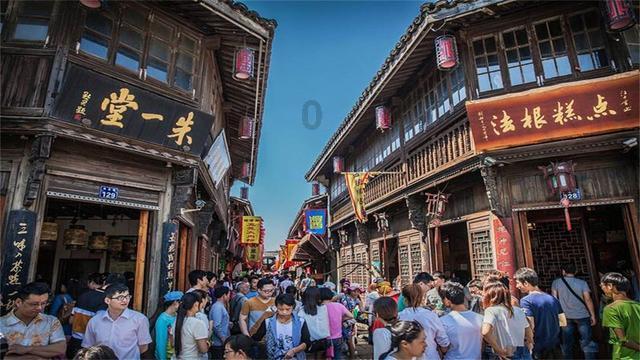 北京商场上架千元一斤荔枝，为什么荔枝能卖这么贵？游戏画面
