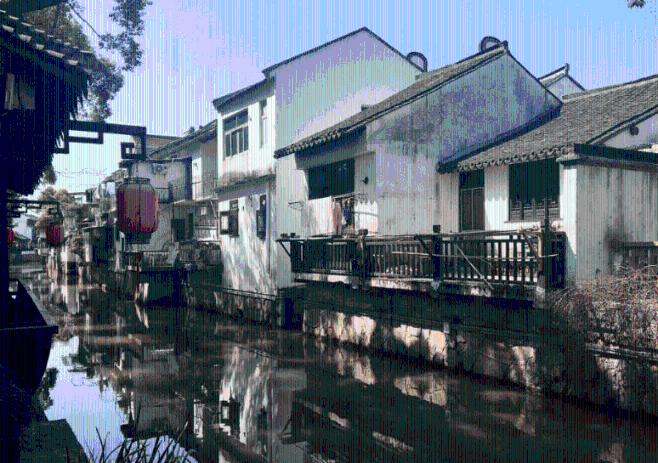 枣庄供电公司：无人机精细化巡检消除线路缺陷